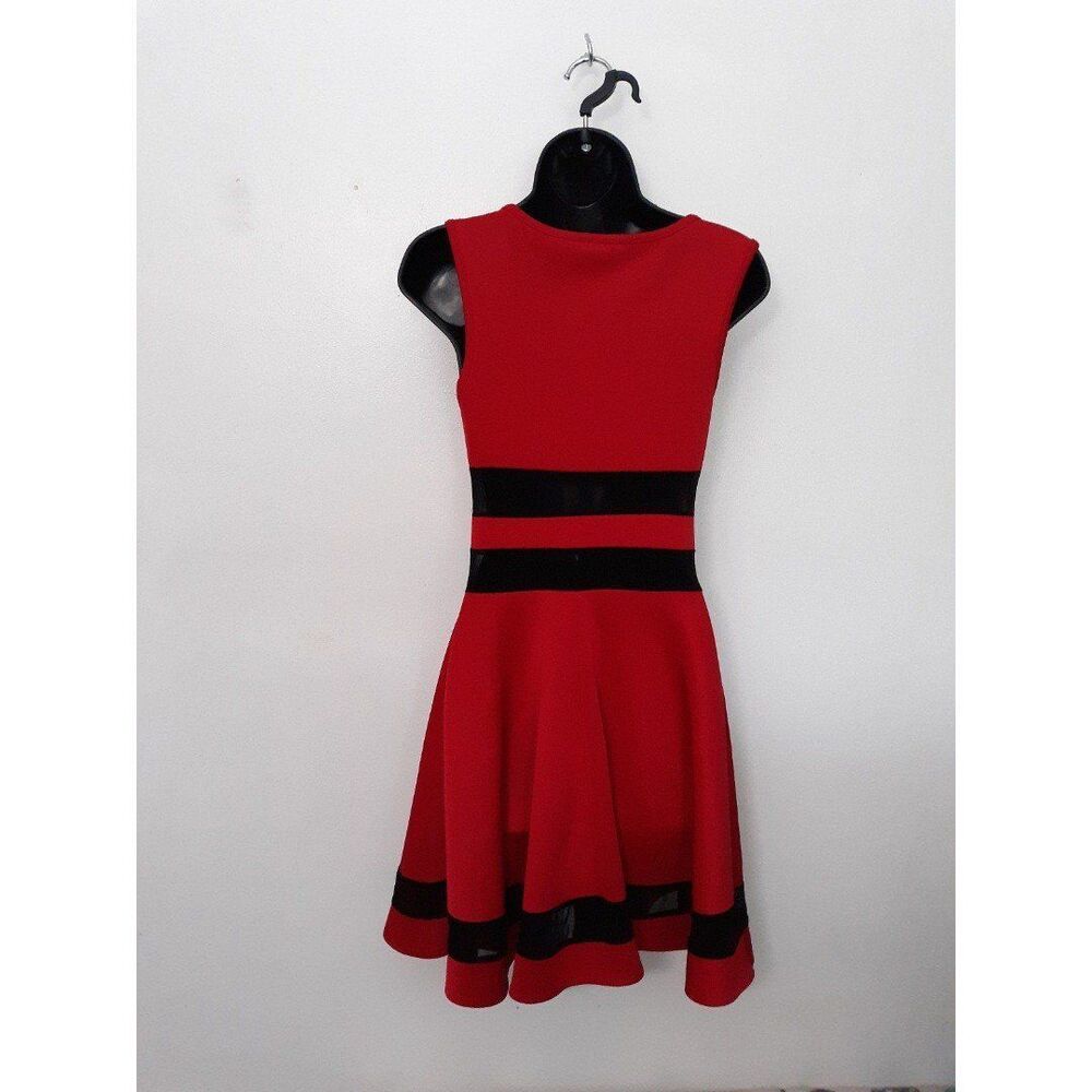 Red and black Eien dress - Picture 2 of 4